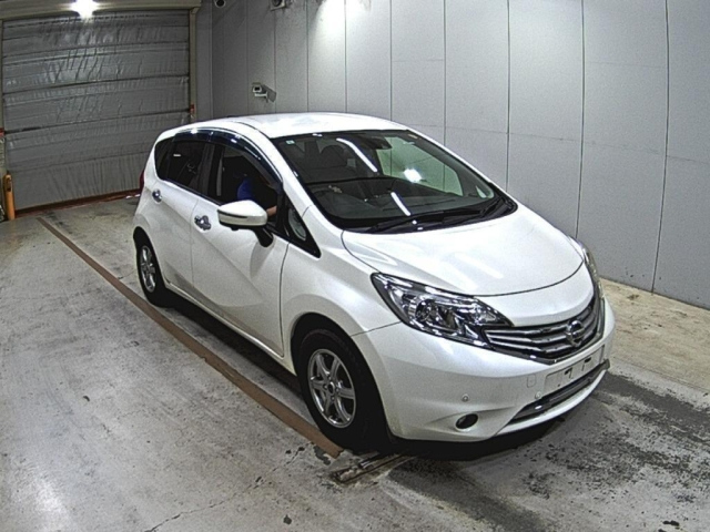 NISSAN NOTE — фото
