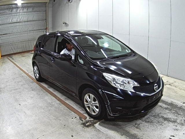 NISSAN NOTE — фото