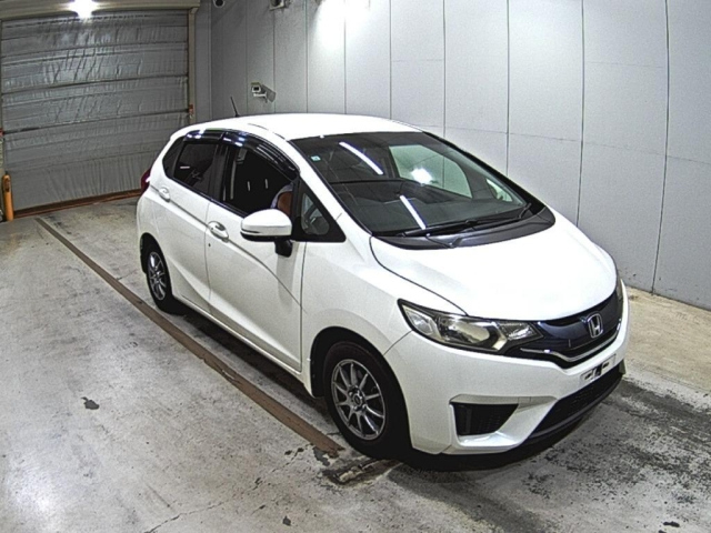 HONDA FIT — фото