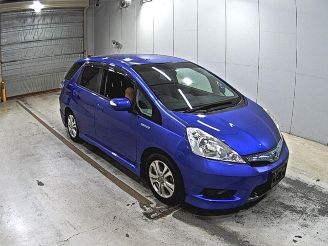 HONDA FIT — фото