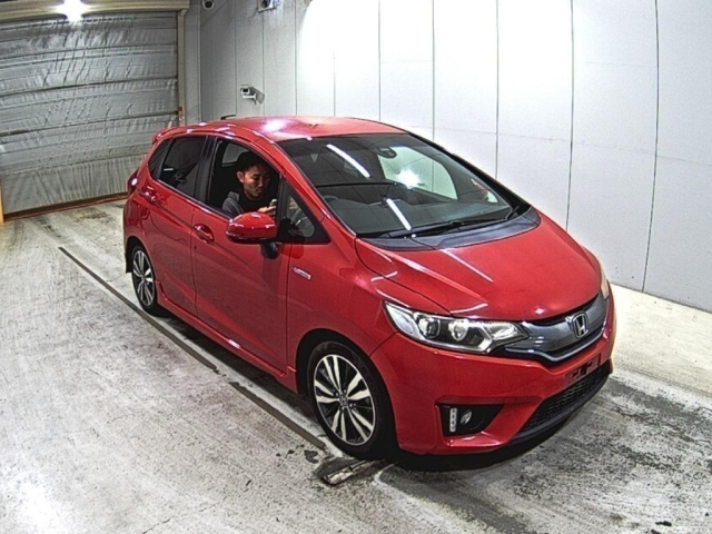 HONDA FIT — фото