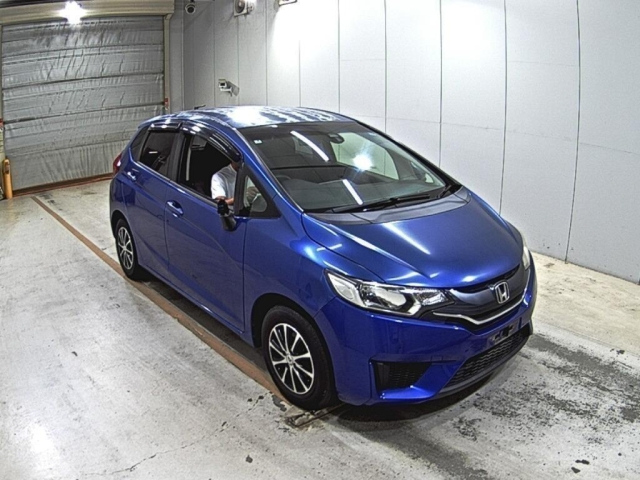 HONDA FIT — фото