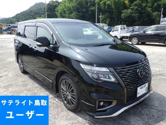 NISSAN ELGRAND — фото