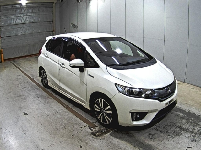 HONDA FIT — фото