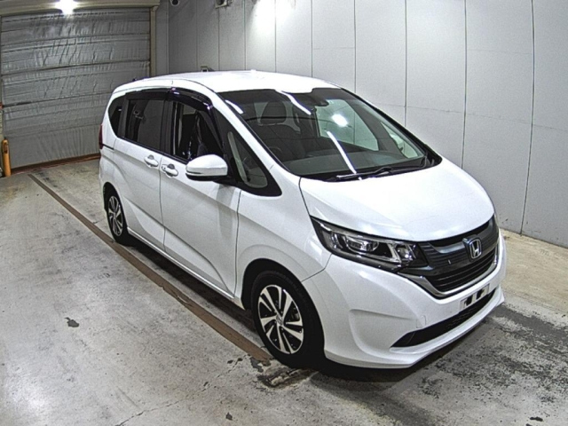 HONDA FREED — фото