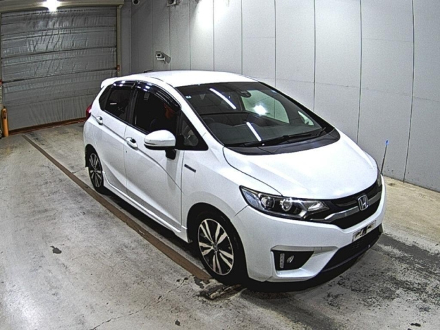 HONDA FIT — фото