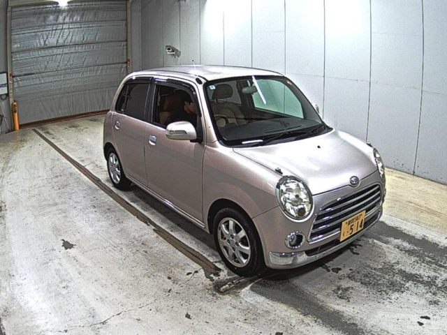 DAIHATSU MIRA — фото