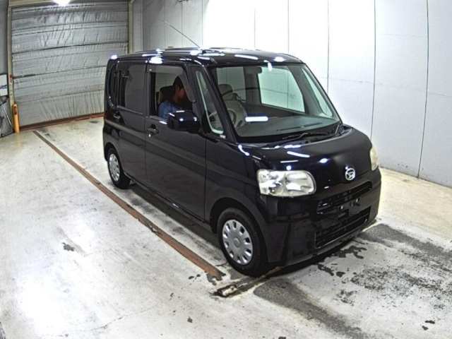 DAIHATSU TANTO — фото