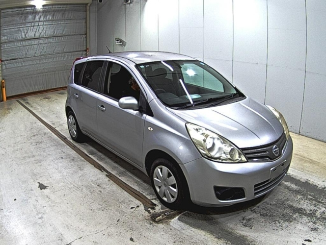 NISSAN NOTE — фото