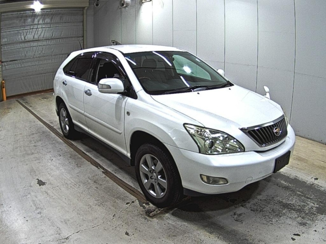 TOYOTA HARRIER — фото