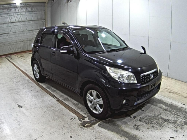 DAIHATSU BEGO