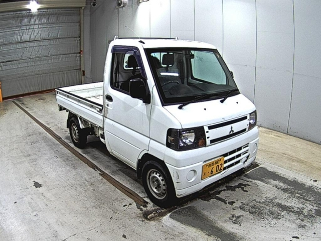 MITSUBISHI MINICAB — фото