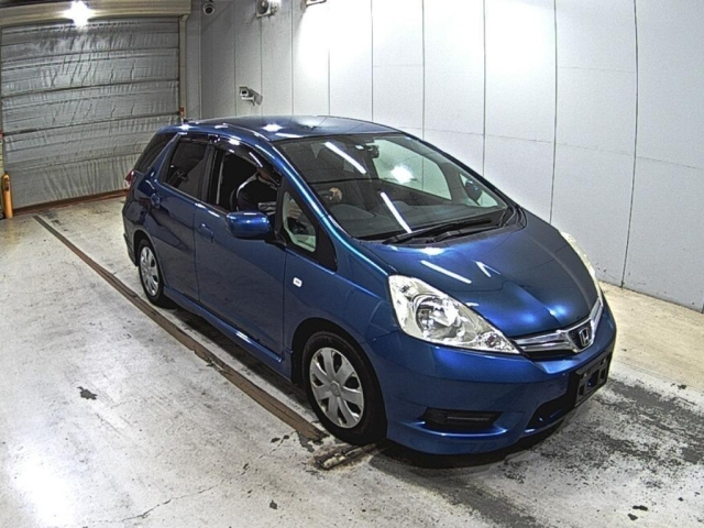 HONDA FIT — фото