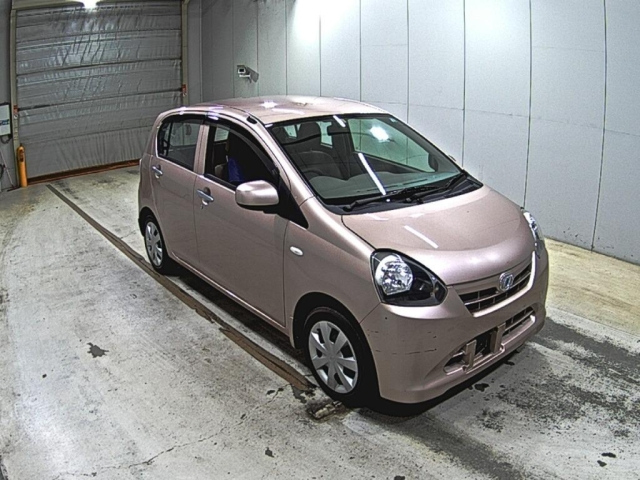 DAIHATSU MIRA — фото