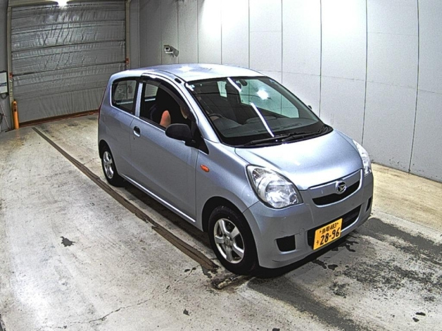 DAIHATSU MIRA — фото