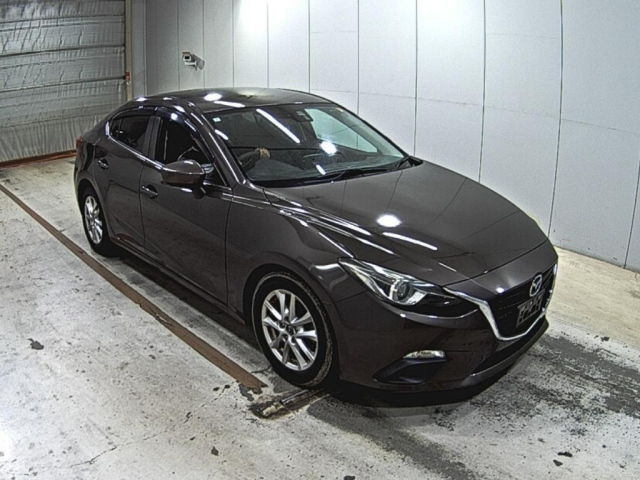 MAZDA AXELA — фото