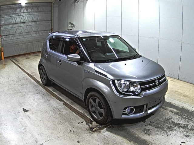 SUZUKI IGNIS — фото