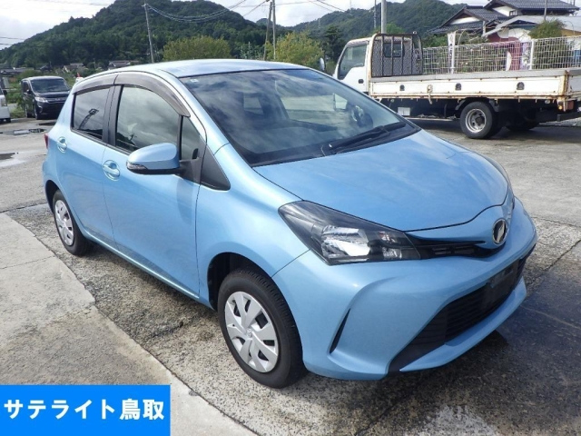 TOYOTA VITZ — фото