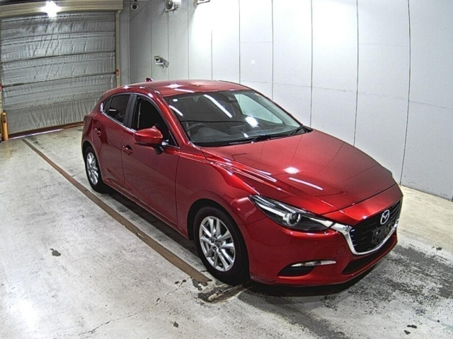 MAZDA AXELA — фото