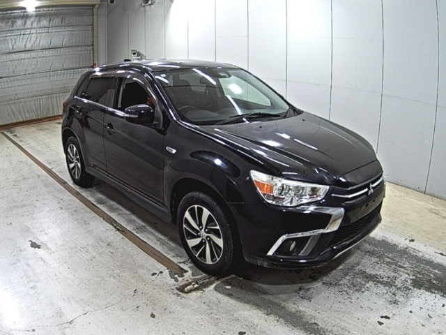 MITSUBISHI RVR — фото