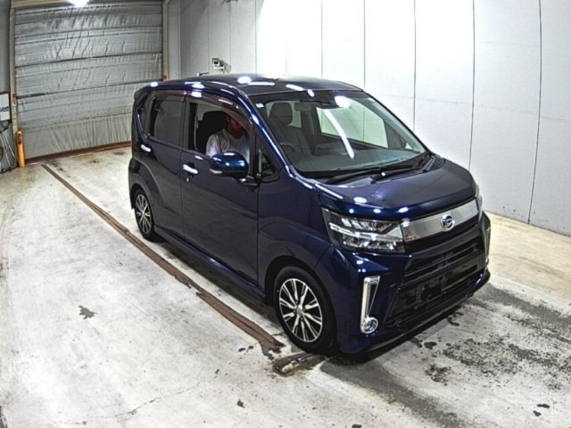 DAIHATSU MOVE — фото