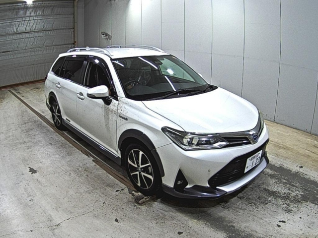 TOYOTA COROLLA — фото