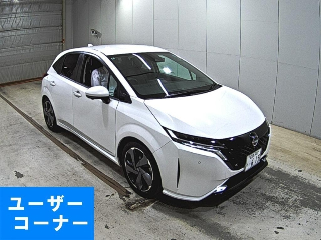 NISSAN AURA — фото