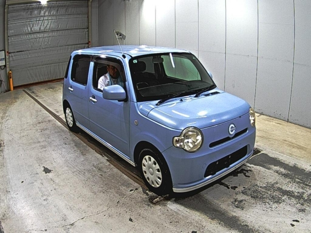 DAIHATSU MIRA — фото