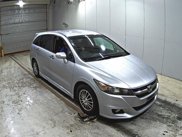 HONDA STREAM — фото