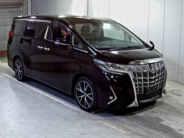 TOYOTA ALPHARD — фото