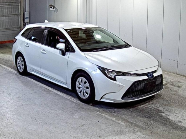 TOYOTA COROLLA — фото