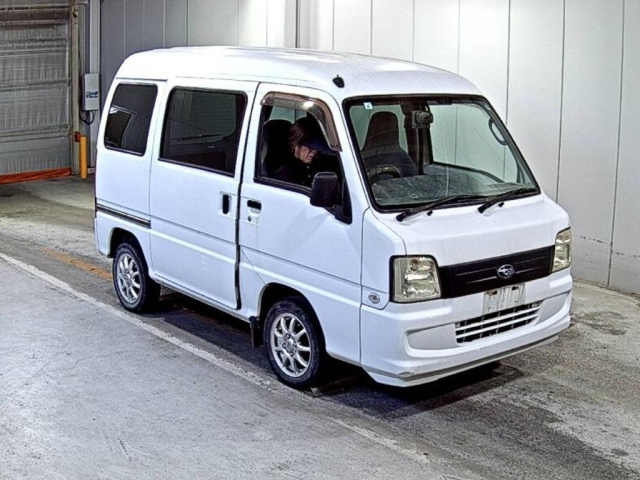 SUBARU SAMBAR — фото