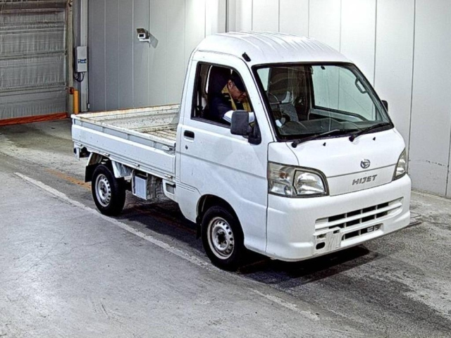 DAIHATSU HIJET — фото