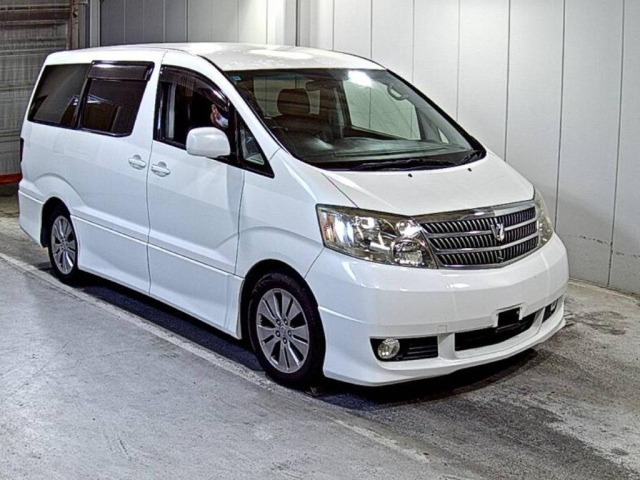 TOYOTA ALPHARD — фото