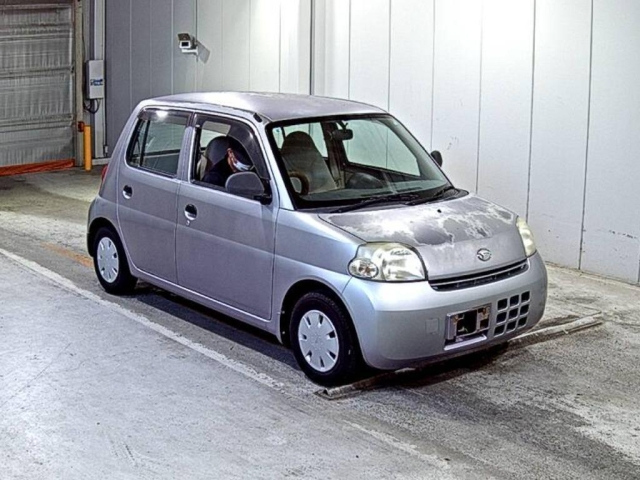 DAIHATSU ESSE — фото