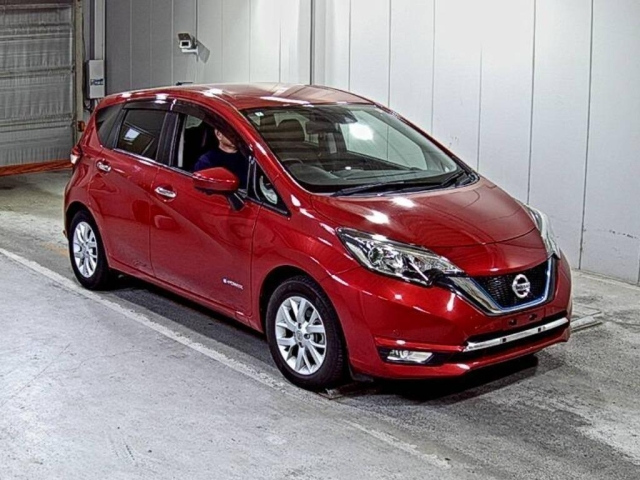 NISSAN NOTE — фото