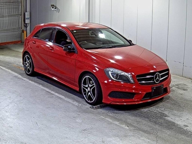 MERCEDES-BENZ A — фото