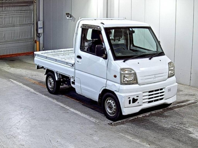 MITSUBISHI MINICAB — фото
