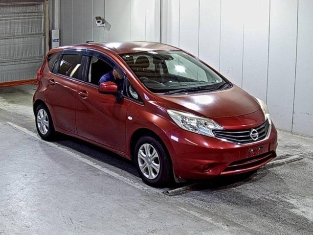 NISSAN NOTE — фото