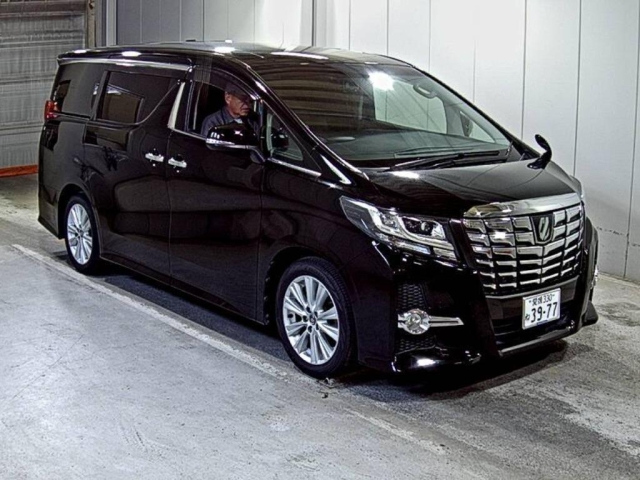 TOYOTA ALPHARD — фото