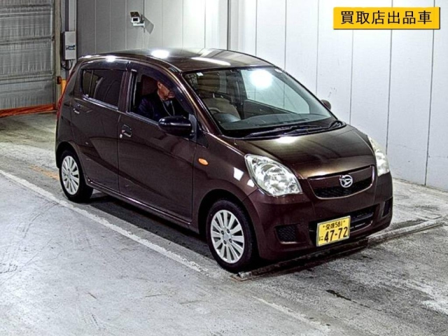 DAIHATSU MIRA — фото