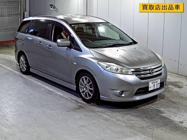 NISSAN LAFESTA