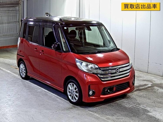 NISSAN DAYZ ROOX