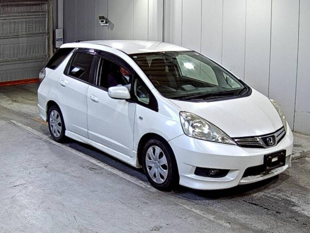 HONDA FIT SHUTTLE