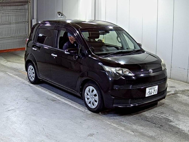 TOYOTA SPADE — фото