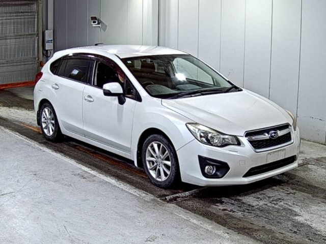 SUBARU IMPREZA — фото