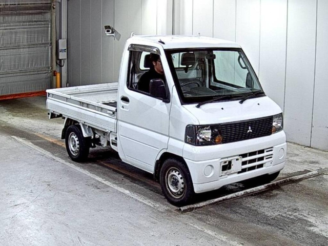MITSUBISHI MINICAB — фото