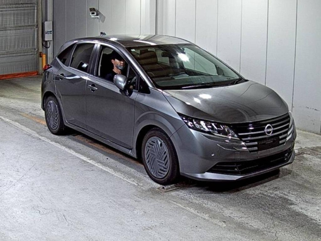 NISSAN NOTE — фото