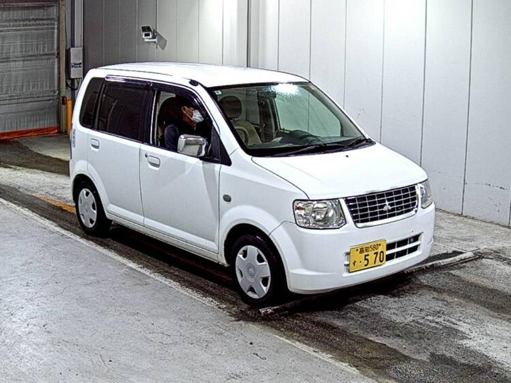 MITSUBISHI EK — фото