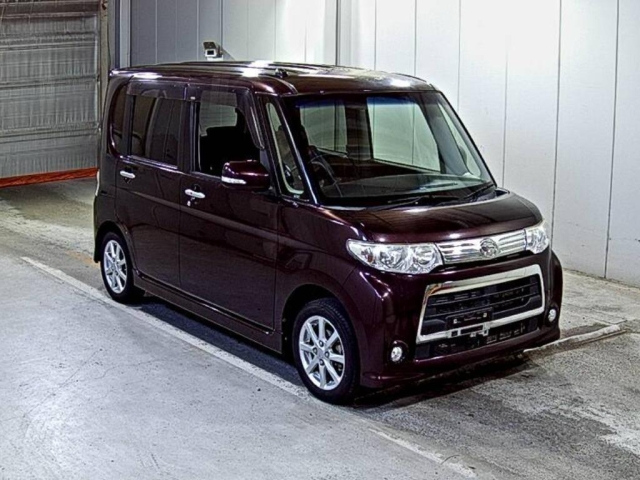 DAIHATSU TANTO — фото